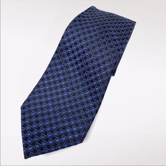 MICHALE KORS | Checkered Tie - Picture 1 of 5
